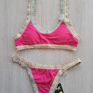 TOP EFFEK IN TESSUTO FUCSIA CON PASSAMANERIA COLORATA