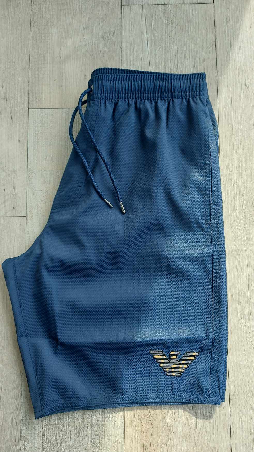 COSTUME UOMO EMPORIO ARMANI A PANTALONCINO LUNGO AL GINOCCHIO COLOR BLU A NIDO D’APE