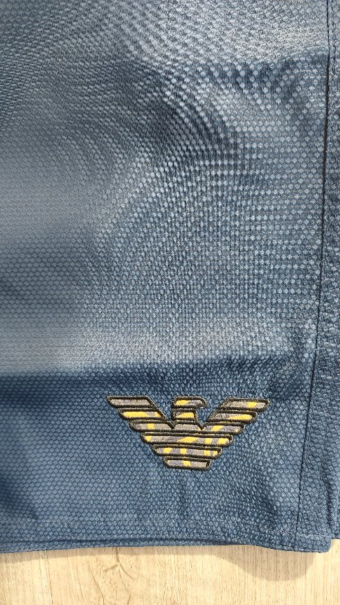 COSTUME UOMO EMPORIO ARMANI A PANTALONCINO LUNGO AL GINOCCHIO COLOR BLU A NIDO D’APE - immagine 4