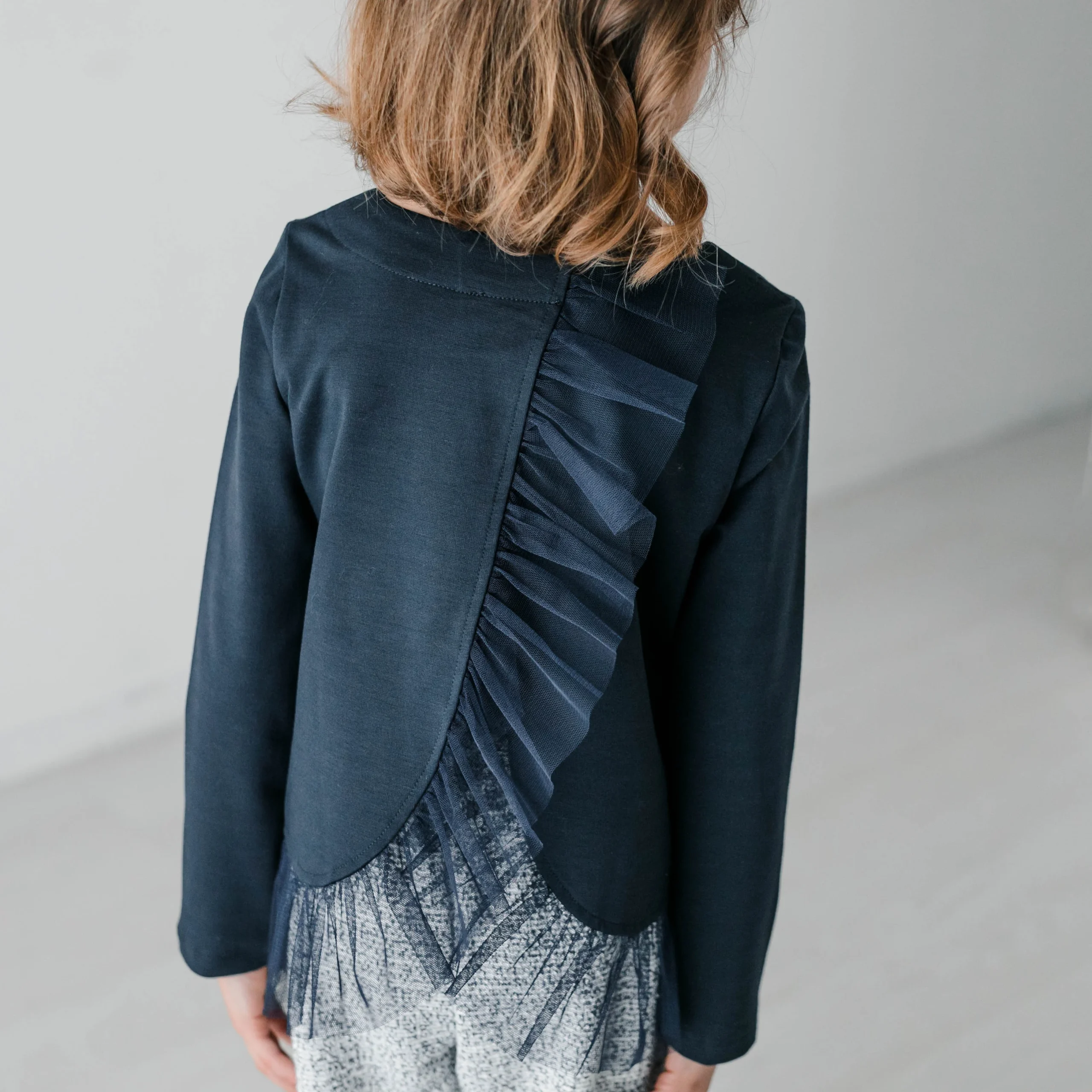 MAGLIA IN PUNTO MILANO VOLANT IN TULLE - immagine 3