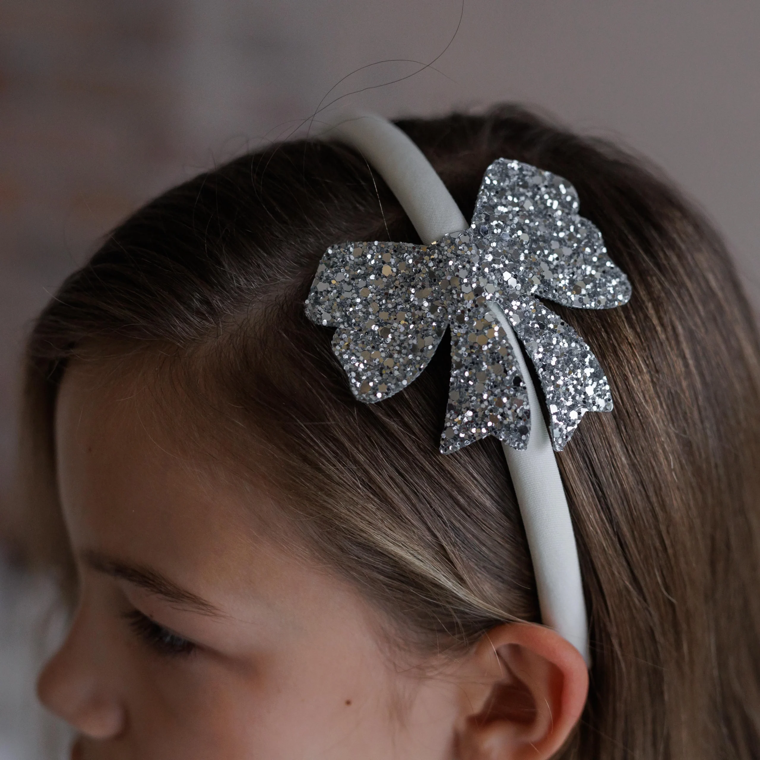 CERCHIETTO AVORIO FIOCCO GLITTER