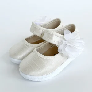 BALLERINA IN SHANTUNG CON FIORE