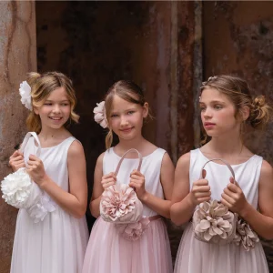 BORSINA IN RASO CON FIORE BIANCO