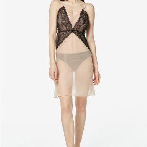 Luna – Sottoveste trasparente con dettagli in pizzo