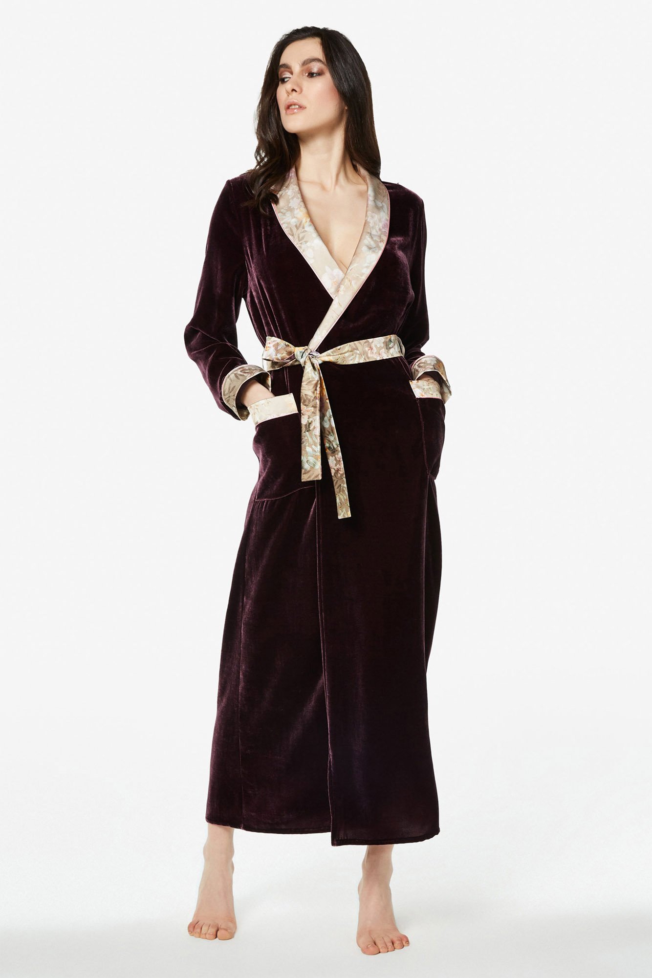 Carolin – Vestaglia lunga in velluto di seta - immagine 3