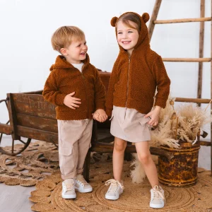 FELPA CON CAPPUCCIO ORSETTO