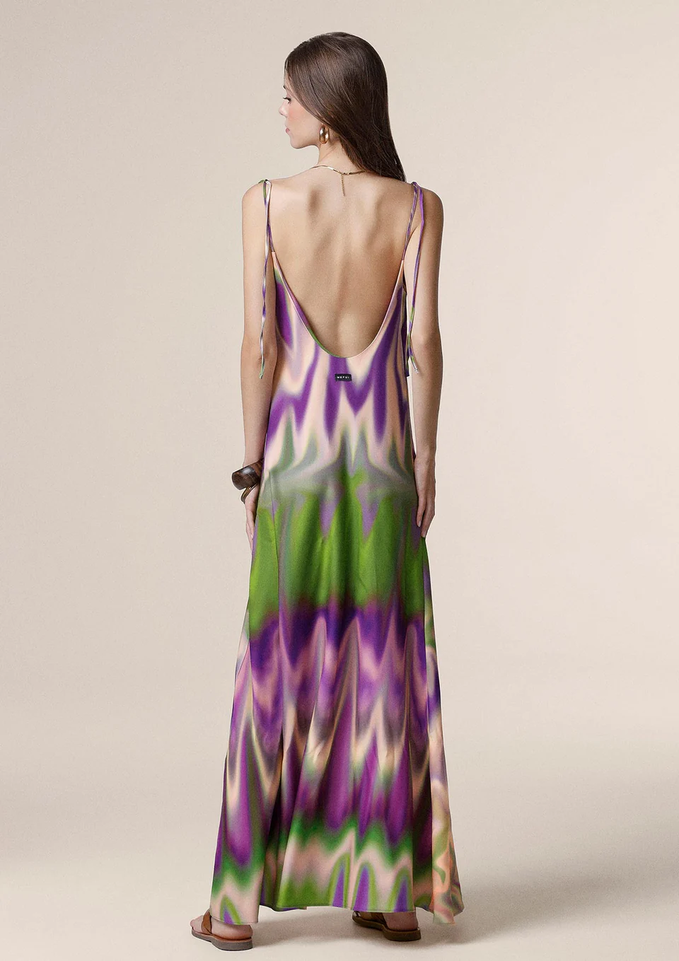 ABITO MARE DONNA ME FUI LUNGO CON SCOLLO SULLA SCHIENA NEI COLORI DEL VIOLA E DEL VERDE - immagine 3