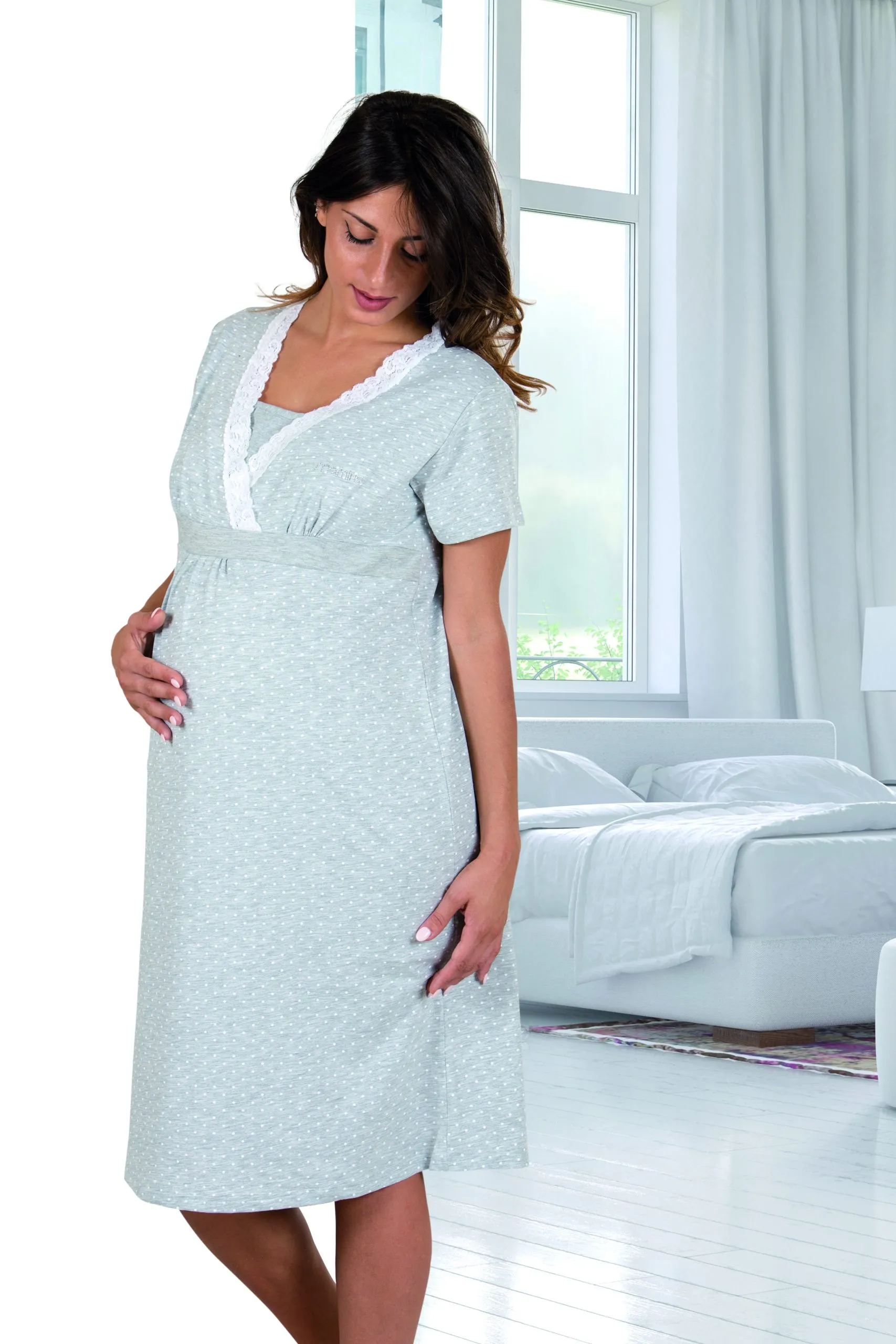 Camicia da notte clinica mezza manica a pois con inserti in pizzo Mamina – Z9221