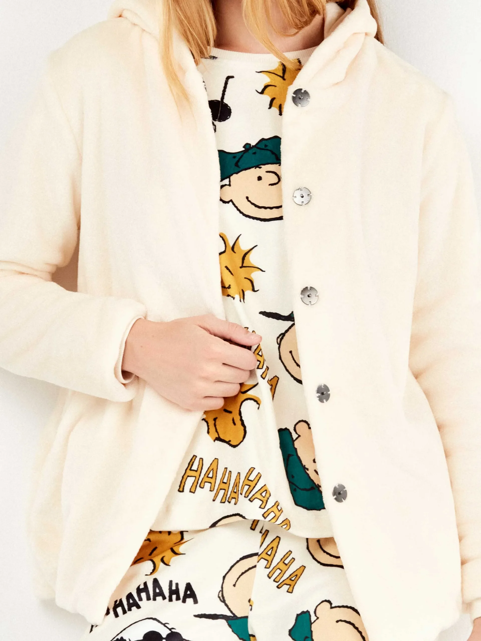 VESTAGLIA DONNA GISELA IN MAXI PILE CON CAPPUCCIO E BOTTONCINI AUTOMATICI - immagine 4