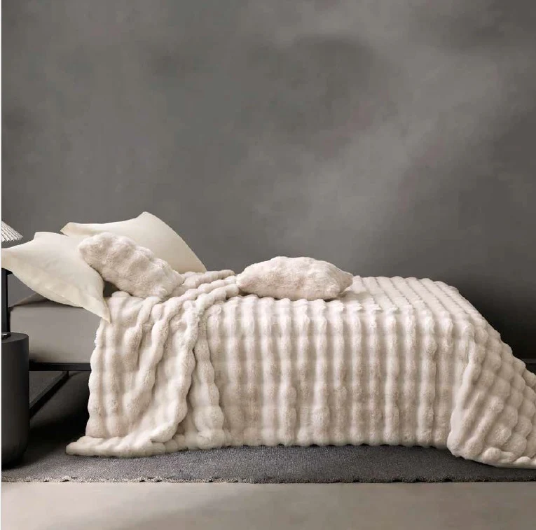 TRAPUNTA KIRA 2P PELLICCIA GF FERRARI - immagine 2